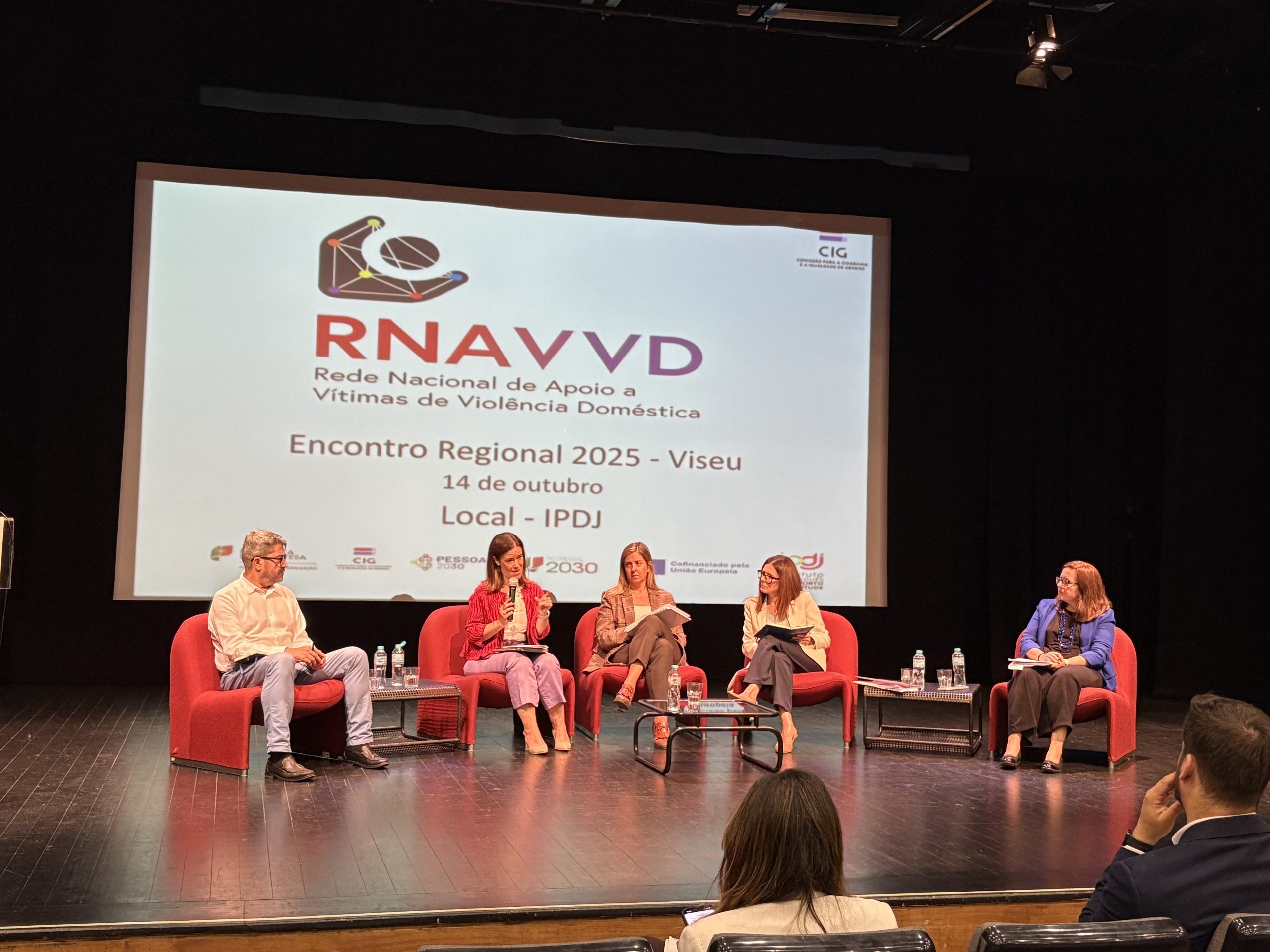 Encontro regional da Rede Nacional de Apoio a Vítimas de Violência Doméstica