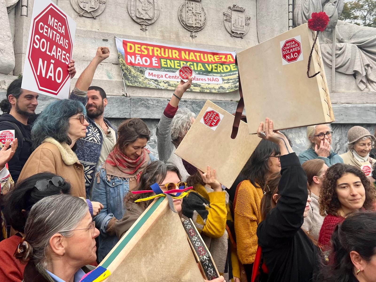 O Coro Viés canta pela Beira Baixa que não se vende